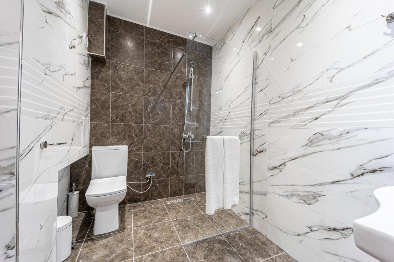 Hotel Caesar 2 Kurdzhali Ngoại thất bức ảnh